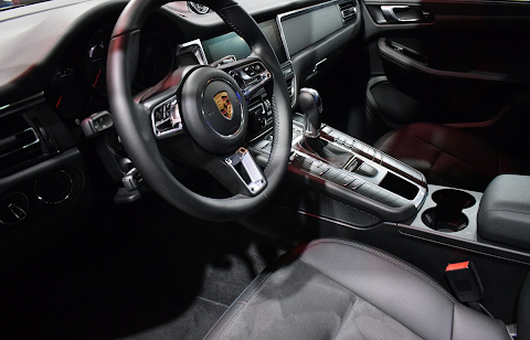 Porsche Driving Experience